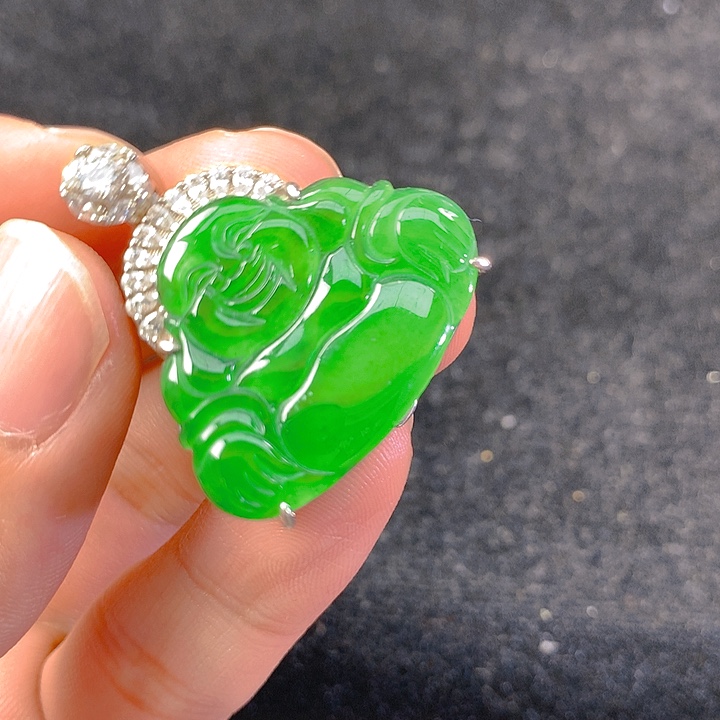 【闪购商品】翡翠颈饰银S925镶嵌翡翠