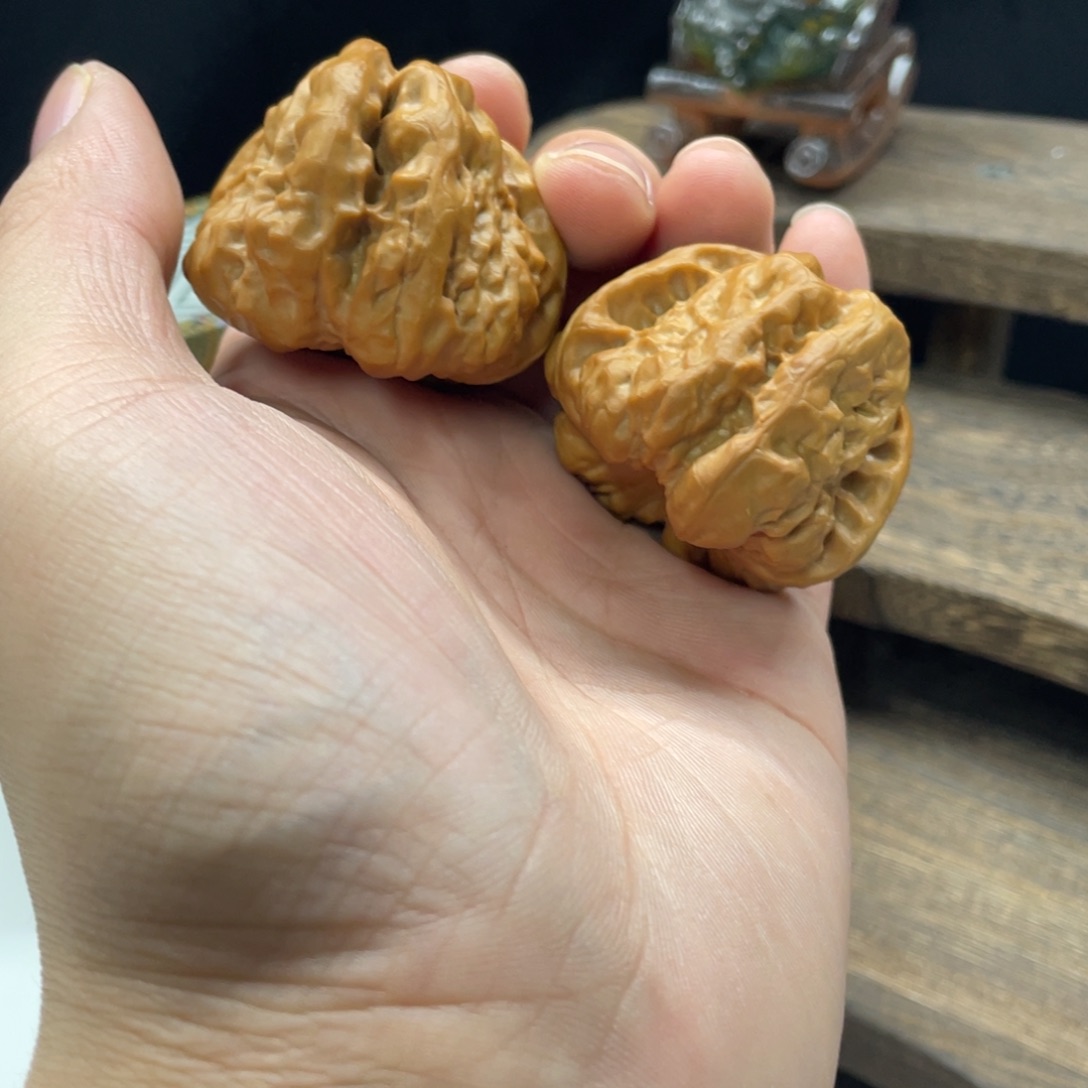 文玩核桃吊坠蛤蟆