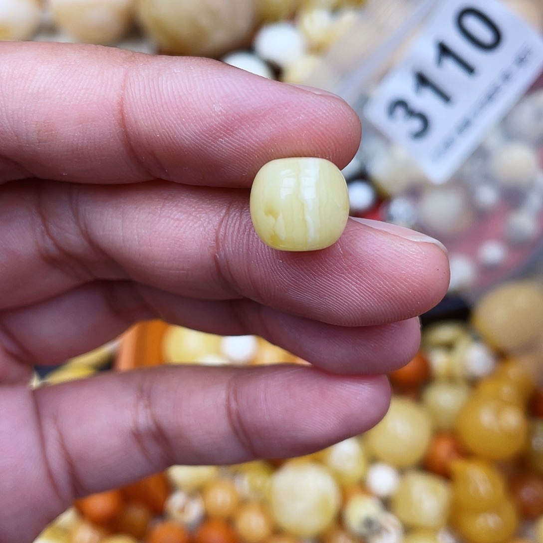 未镶嵌蜜蜡珠宝奇石11