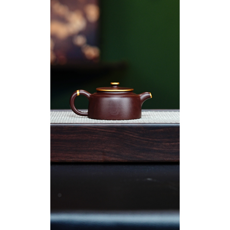 宜兴紫砂 德钟 紫朱泥 狄娇娇h492