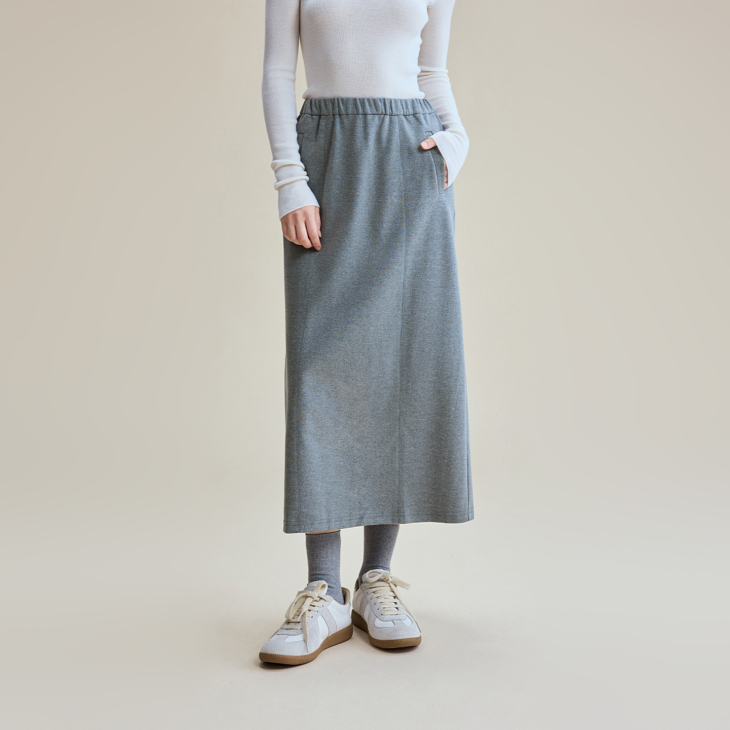 鲸乎纸片人时尚简约针织半裙女25秋冬保暖加厚直筒修身百搭长裙