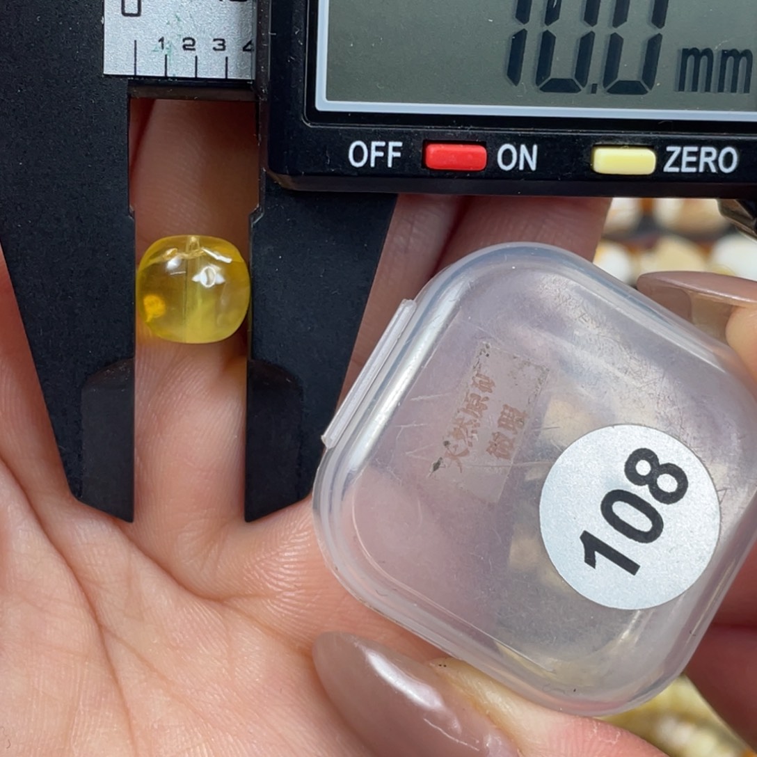 琥珀未镶嵌珠宝奇石琥珀蜜蜡微瑕