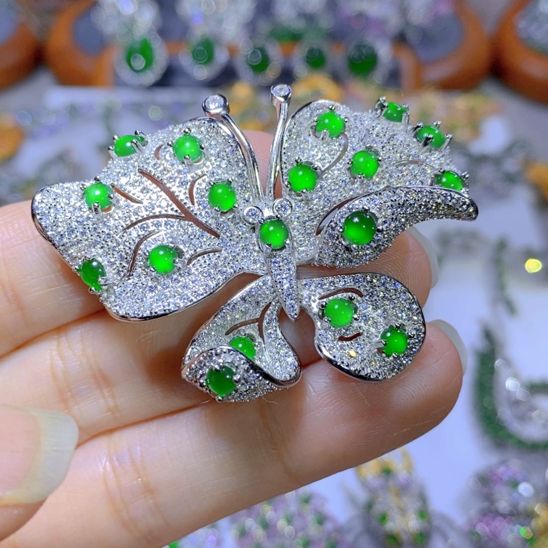 翡翠颈饰合金天然翡翠