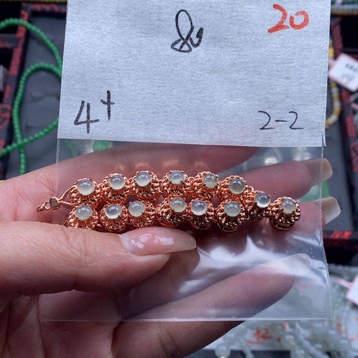 翡翠吊坠(不含链)未镶嵌套链