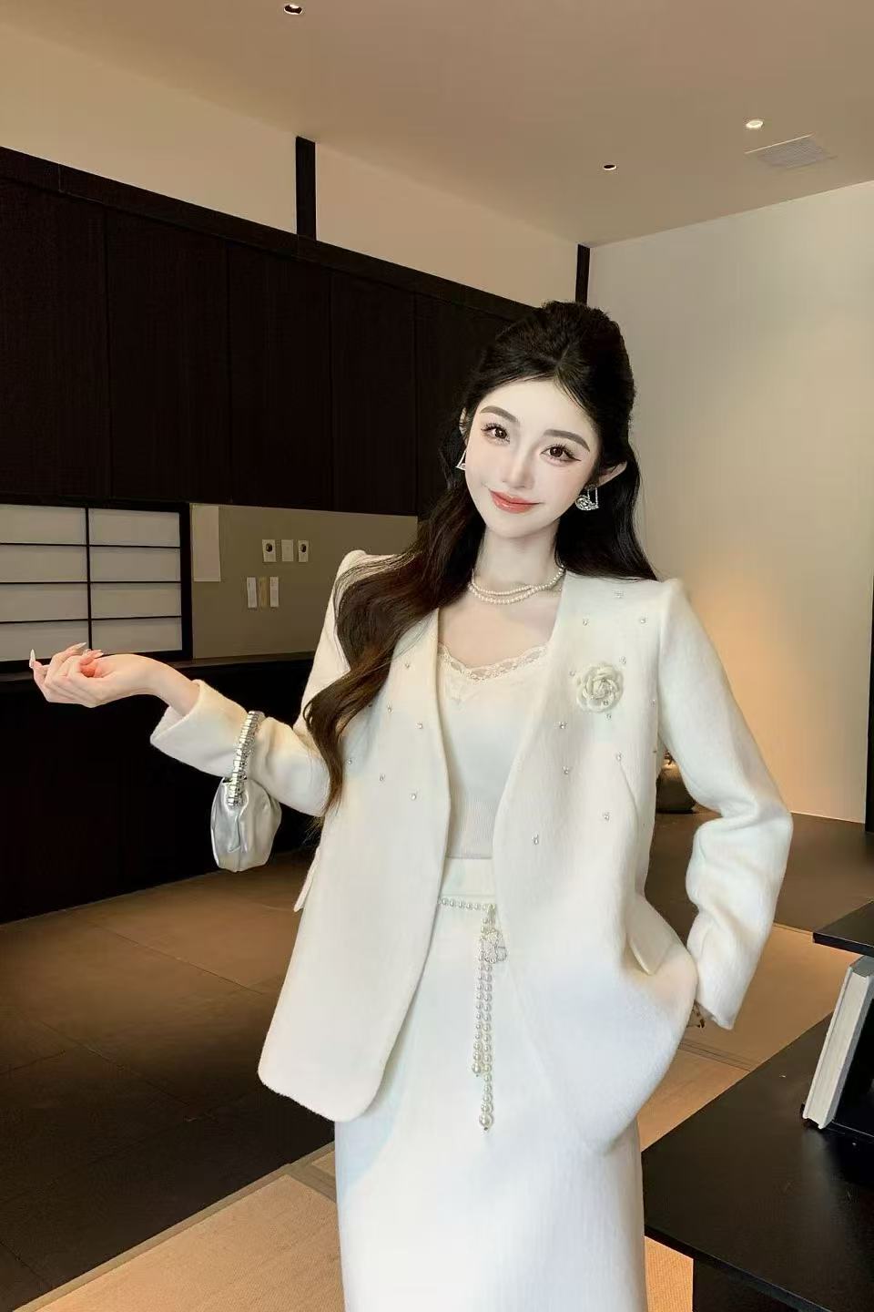 BH37-39忆豪南油！！！轻奢名媛风套装女高端钉珠毛呢外套小香风