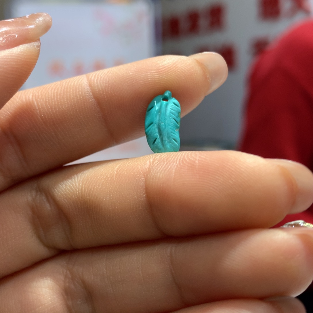 绿松石配饰未镶嵌