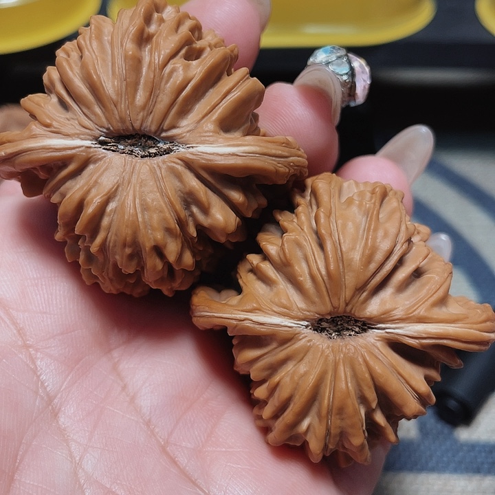 文玩核桃把件四座楼46