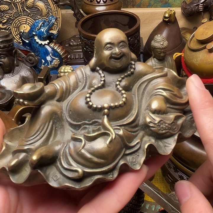 精美铜器批发档口