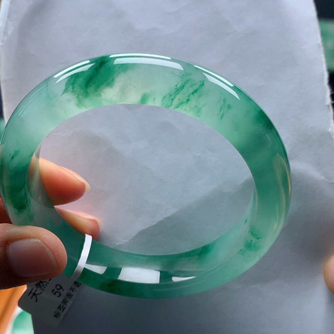 未镶嵌手镯石英质玉柠*青