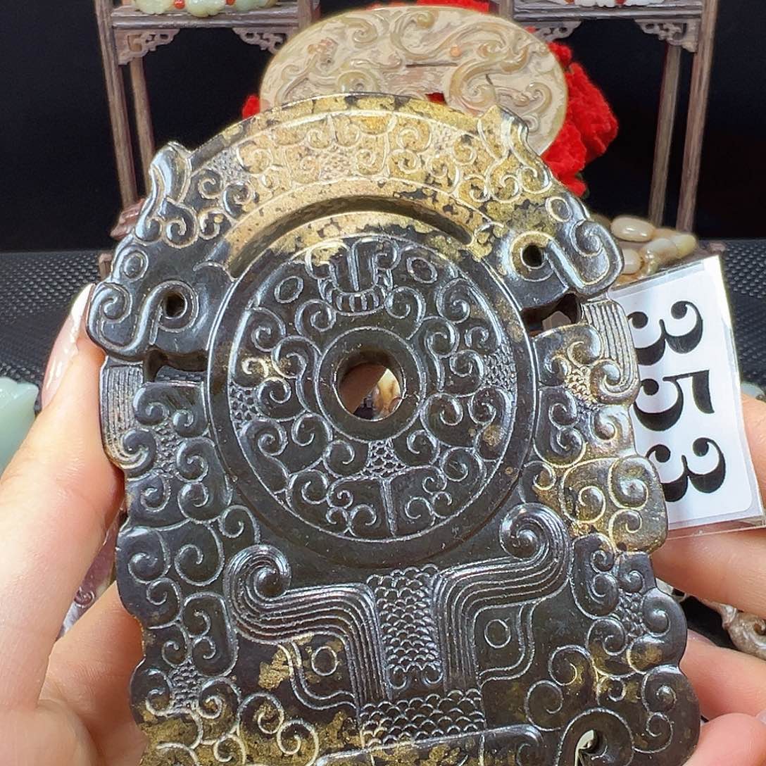 和田玉未镶嵌挂件