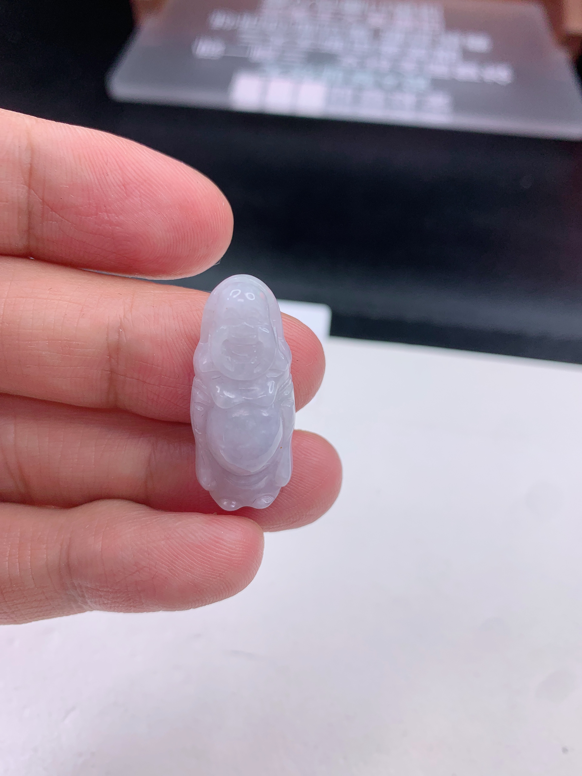 翡翠佛公，粉紫底质地，天然缅甸翡翠A货