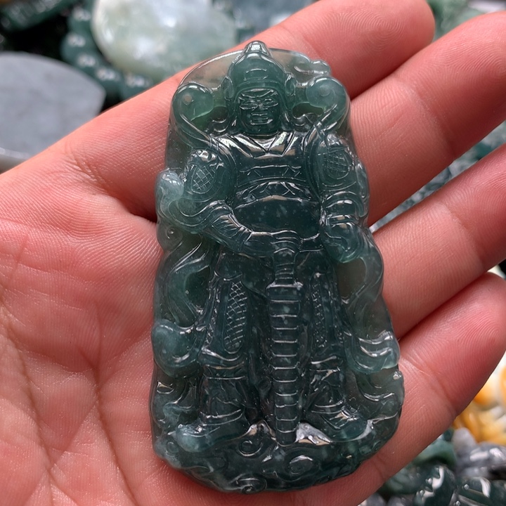 翡翠颈饰未镶嵌保真天然a货翡翠