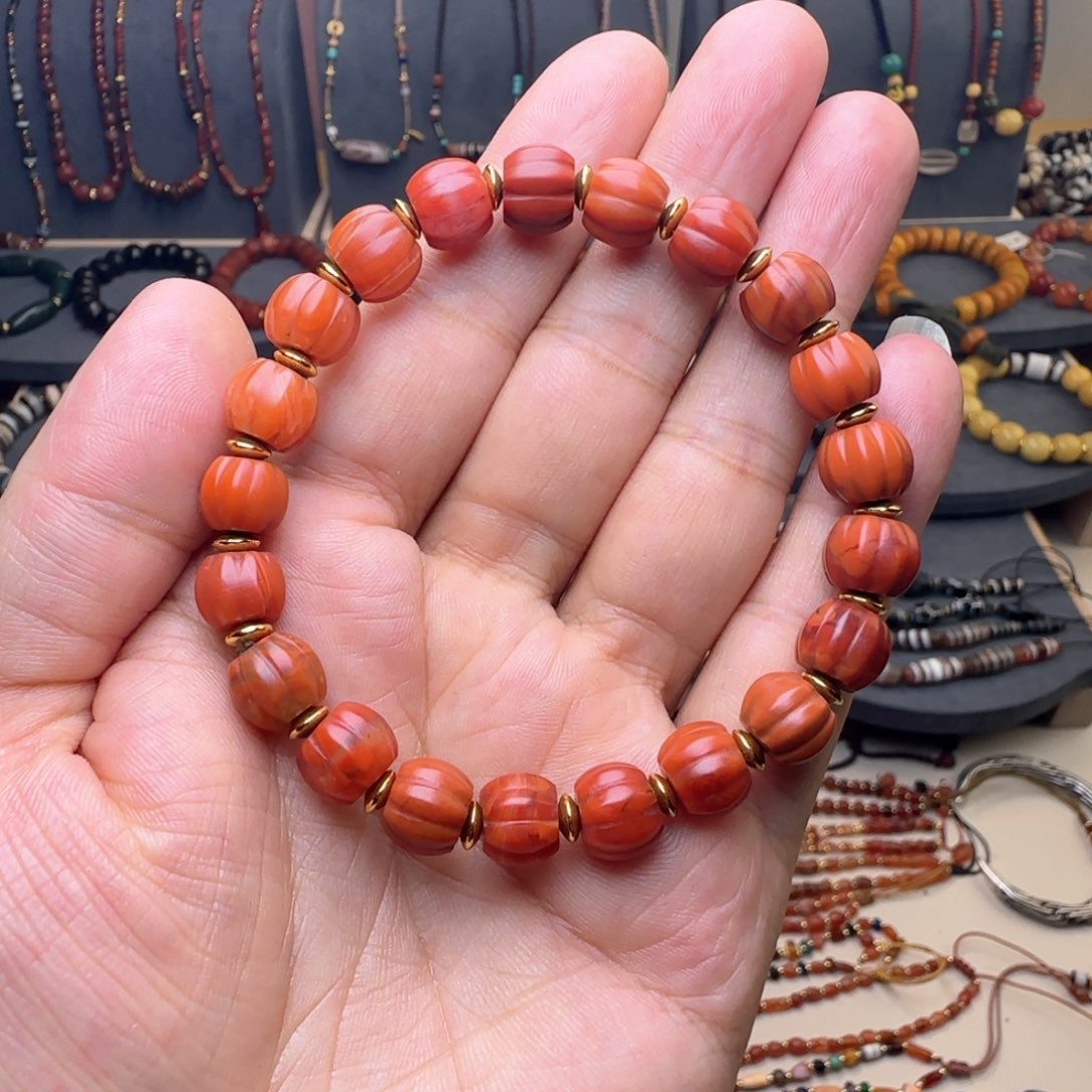 南红玛瑙颈饰未镶嵌sgk g g j j