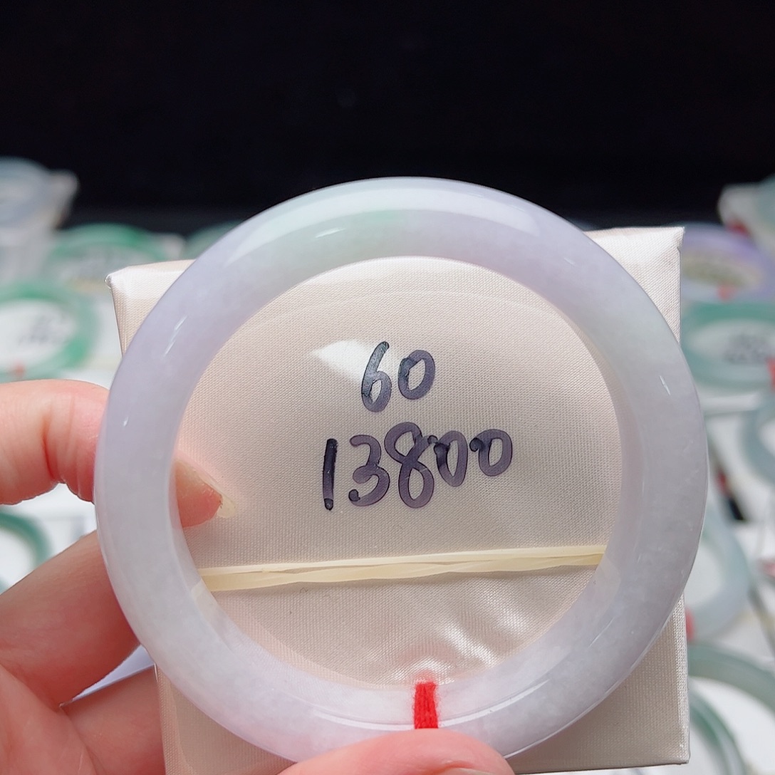 翡翠未镶嵌手镯A货