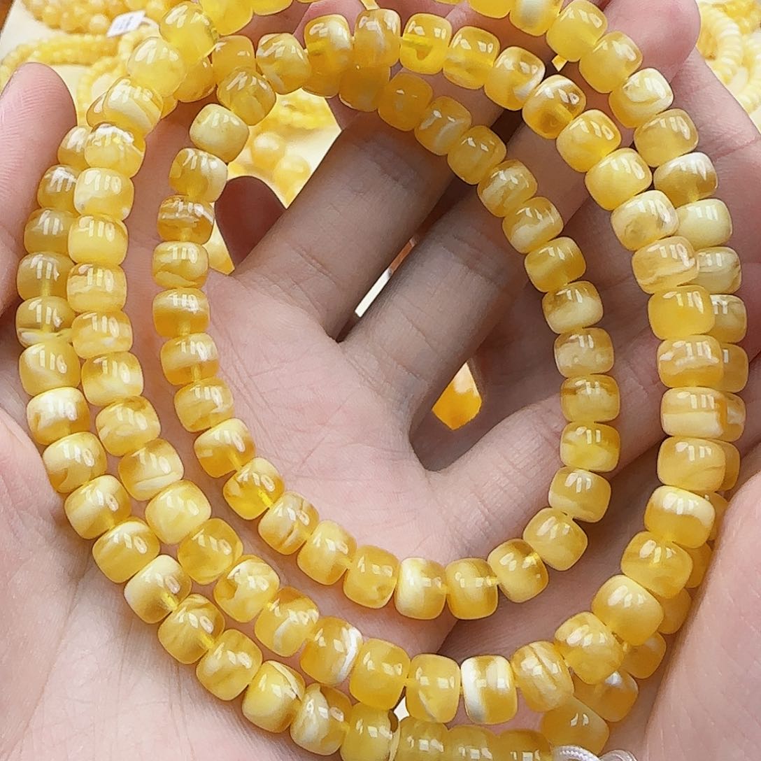 未镶嵌蜜蜡珠宝奇石