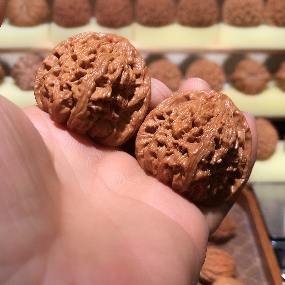 文玩核桃全品42+南疆石