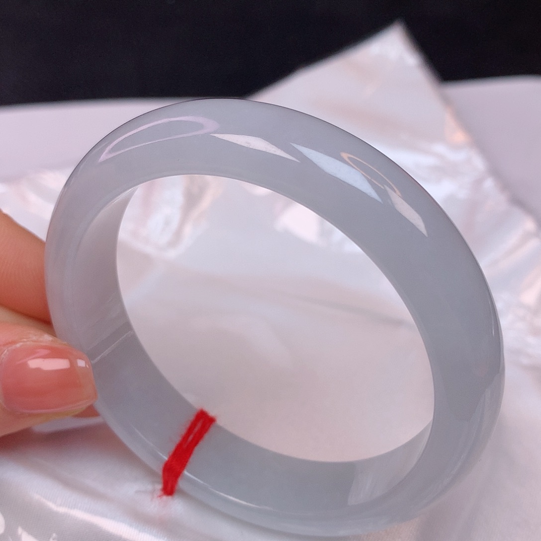 【闪购商品】翡翠手镯未镶嵌迷*53翡翠手镯