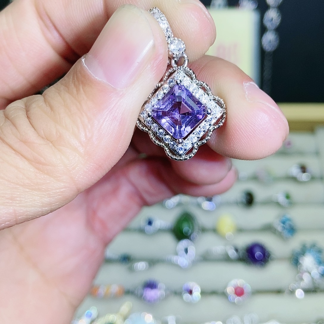 【闪购商品】吊坠(不含链)未镶嵌紫晶