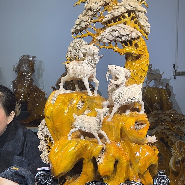 你***生金丝楠木三阳开泰