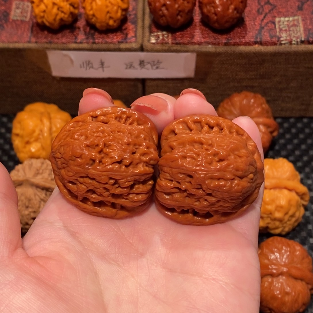 文玩核桃把件泥鳅背37 精品411