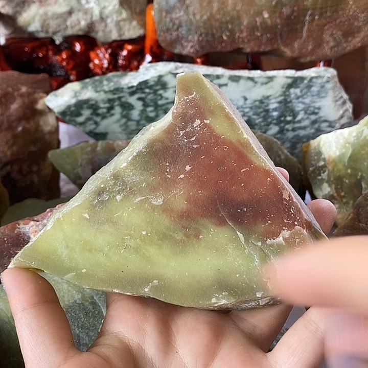 蛇纹石玉合金珠宝奇石