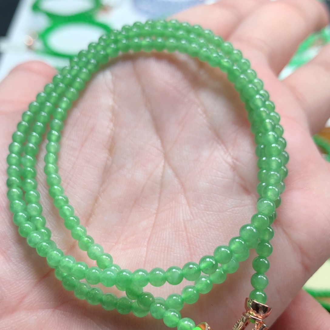 翡翠未镶嵌手链翡翠