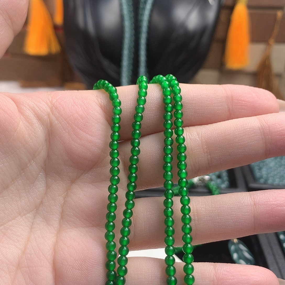 陈***宇未镶嵌手链翡翠444