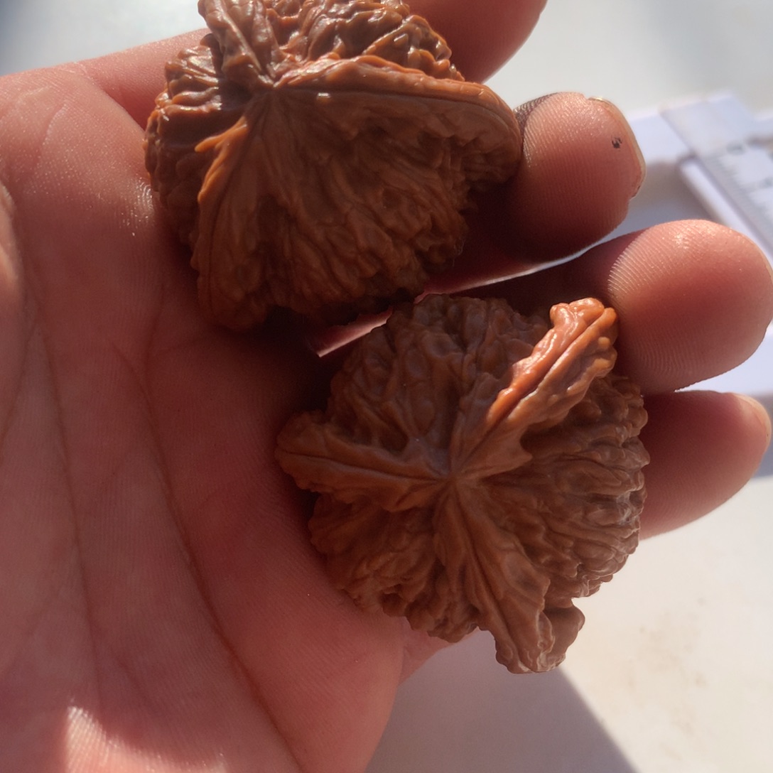 吊坠文玩核桃三棱