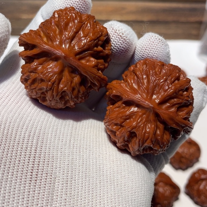 文玩核桃吊坠苹果园430.01.43