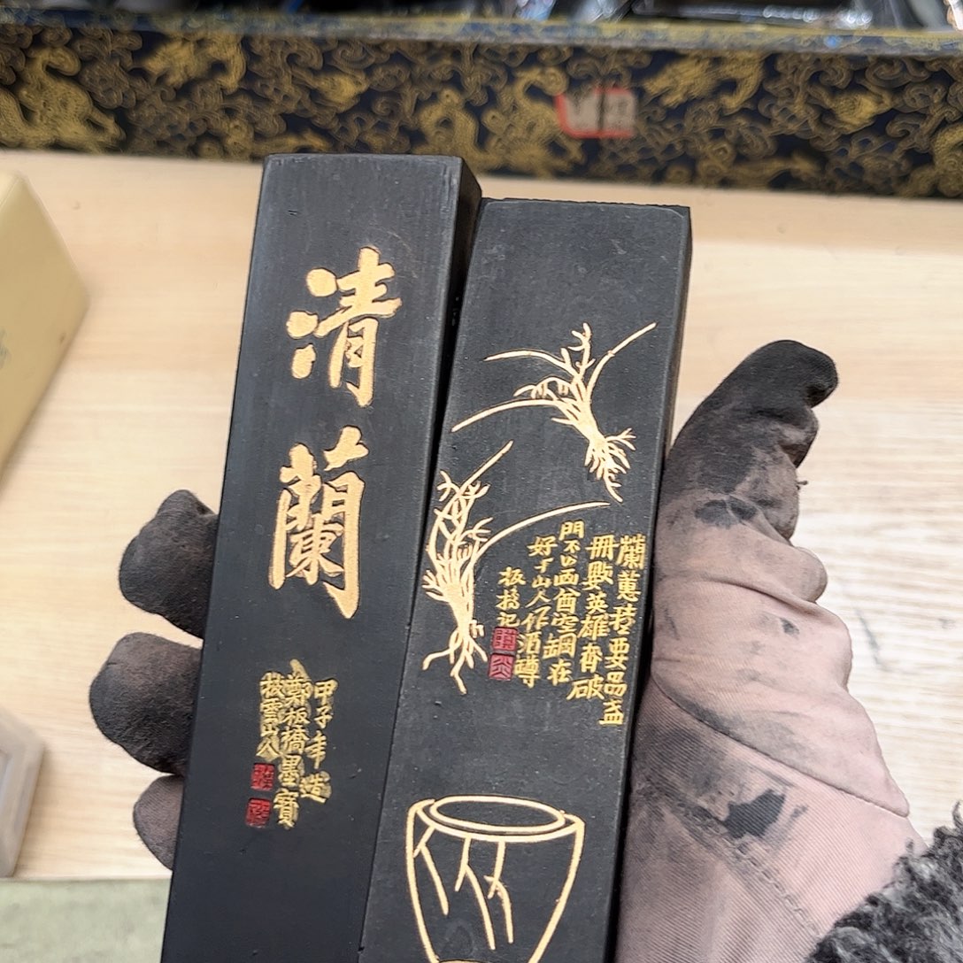 哈哈哈哈哈刚刚2条