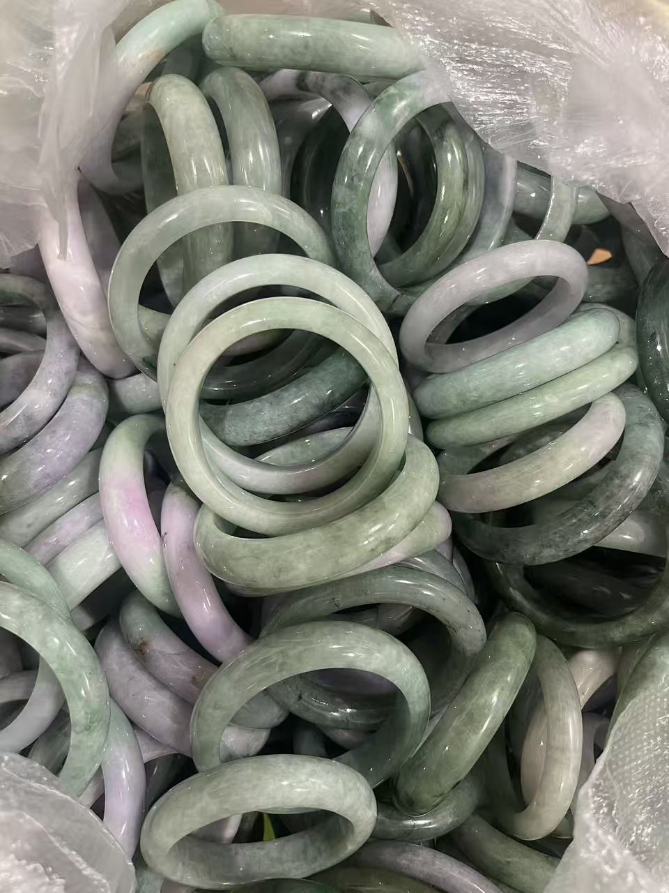 纯天然缅甸翡翠A货 任意发一条