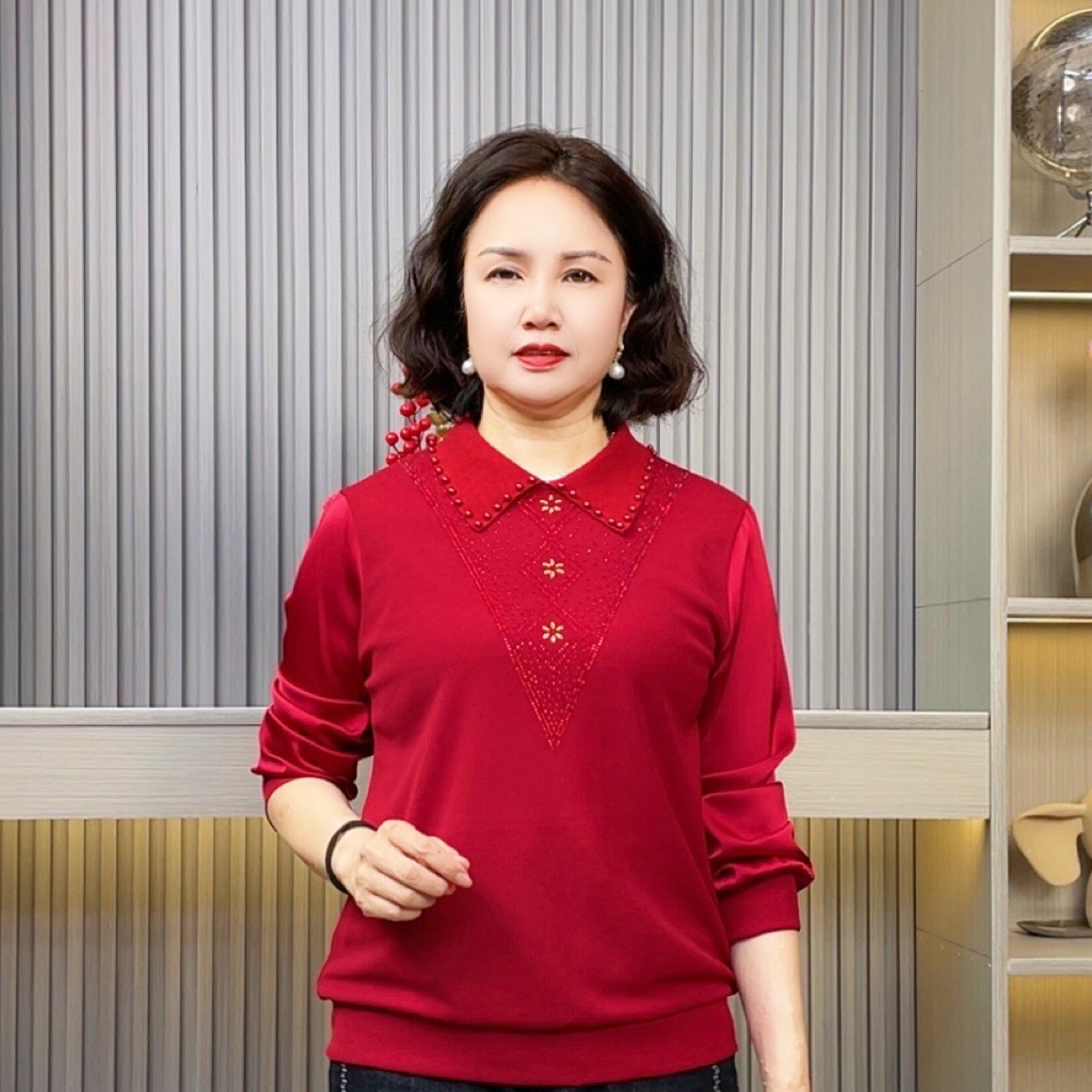 薄款纯色常规款常规中老年女装打底衫宽松休闲显瘦春季小衫