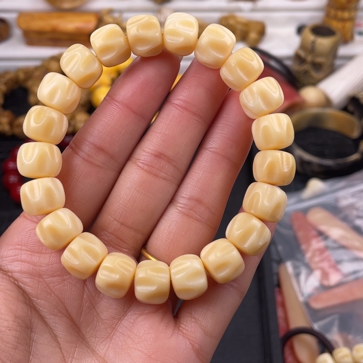 驼骨其他骆驼骨雕刻12