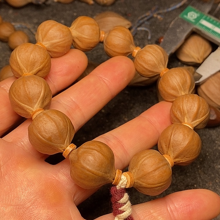 橄榄核手串1.8四花15