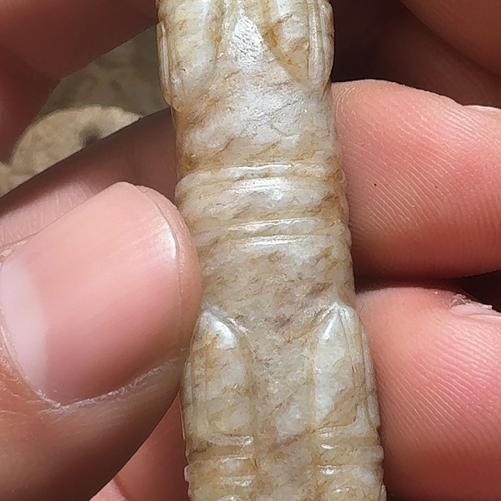 和田玉（糖玉）颈饰未镶嵌杭***萝