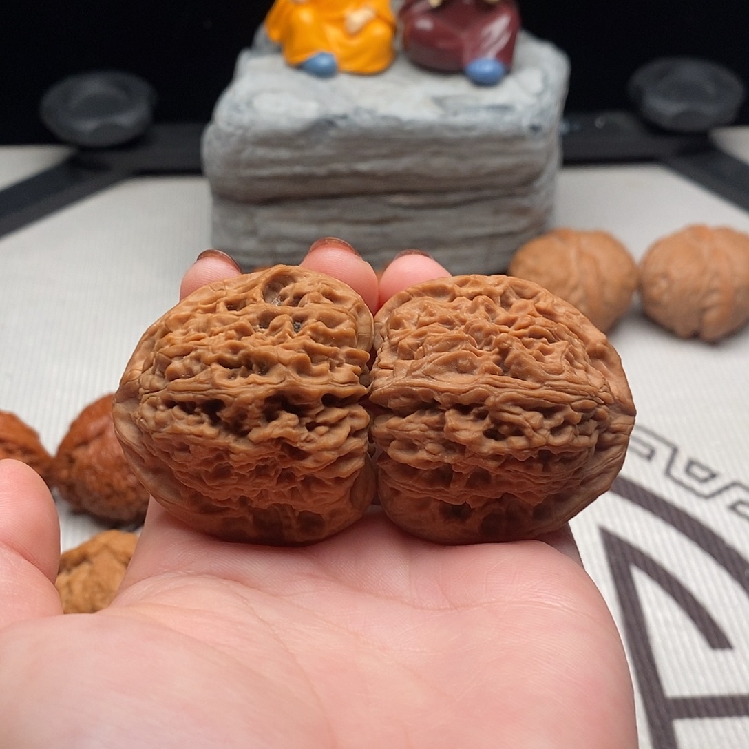 把件文玩核桃43尺三角南疆石