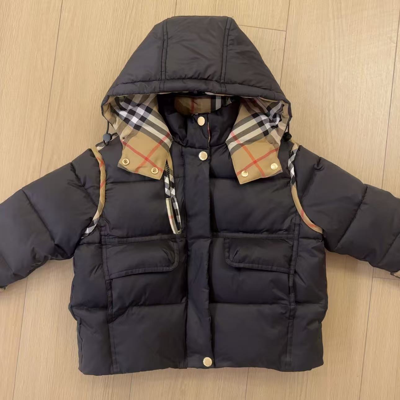 【轻奢格子】88572儿童男女童冬季新款黑色连帽加厚款连帽棉服外套