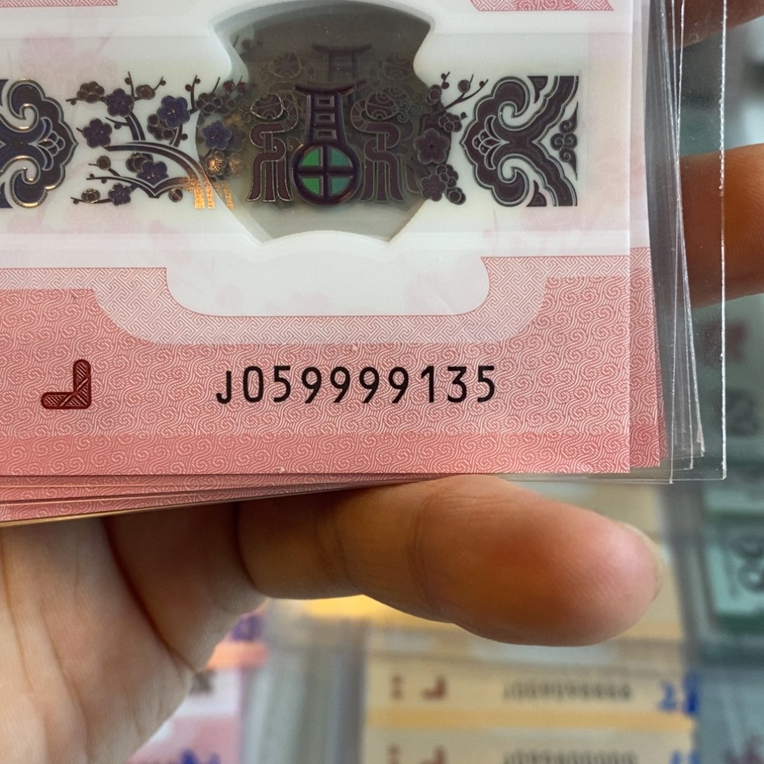 塑料9135。。。。。。。，，。