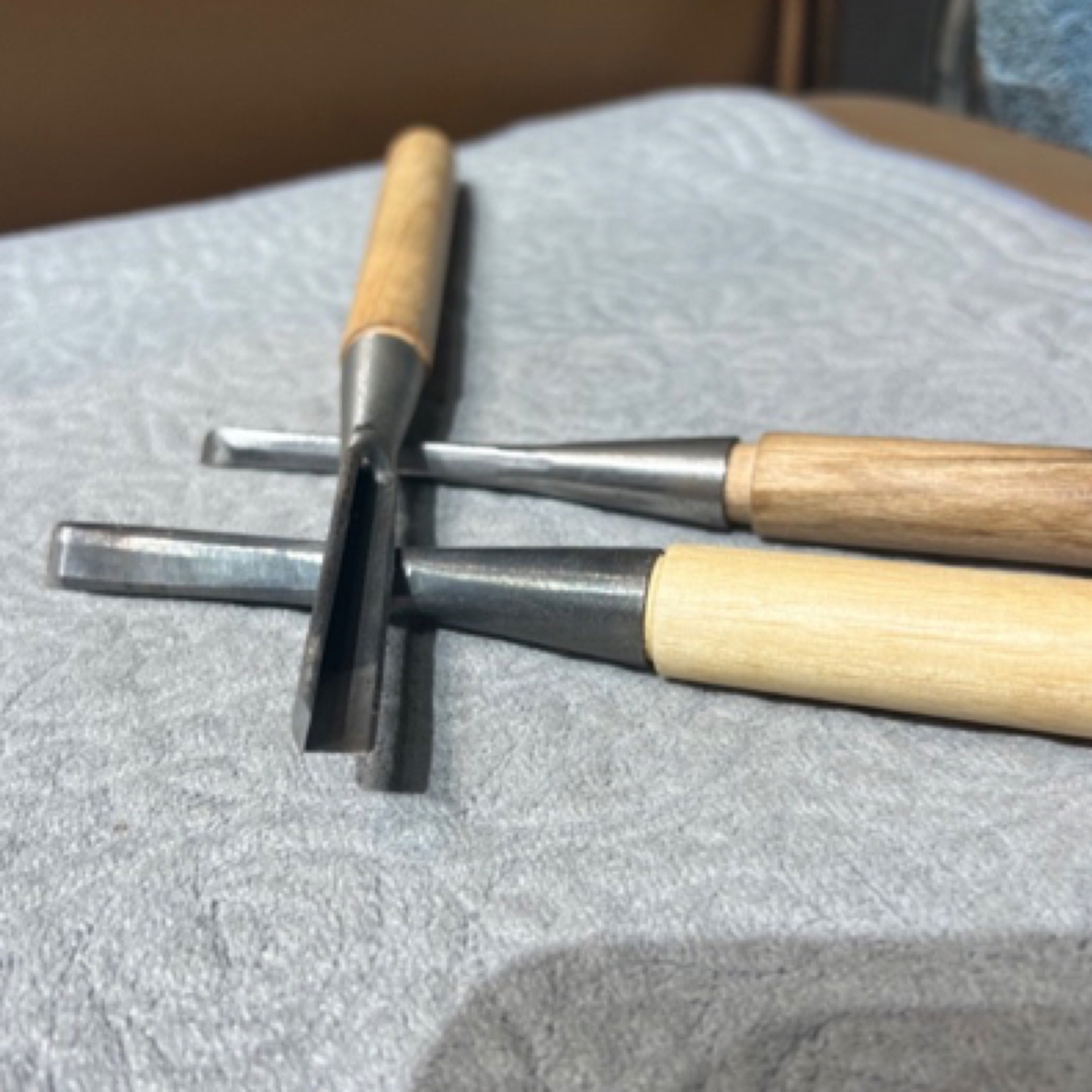 一款很好用的柏树嫁接神器三角刀