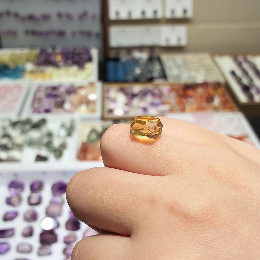 水晶吊坠(不含链)未镶嵌黄水 随形 打孔定制不退换