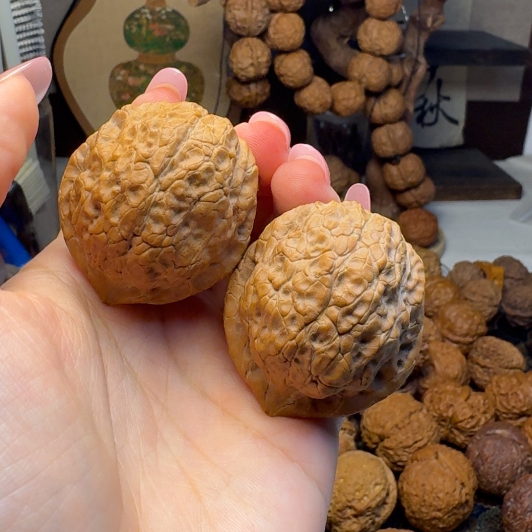 文玩核桃把件42.3尺寸