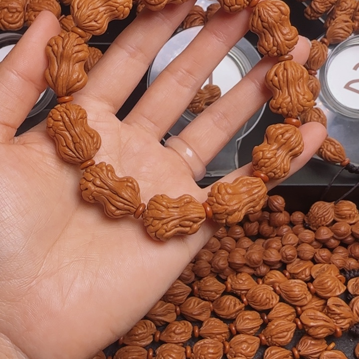 醉***5桃核手串龙纹桃核