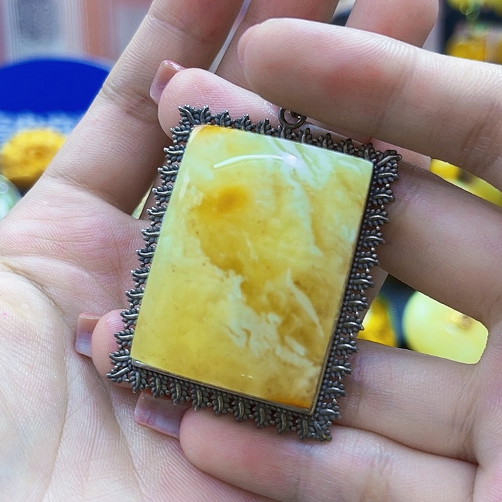 银S925镶嵌颈饰蜜蜡吊坠
