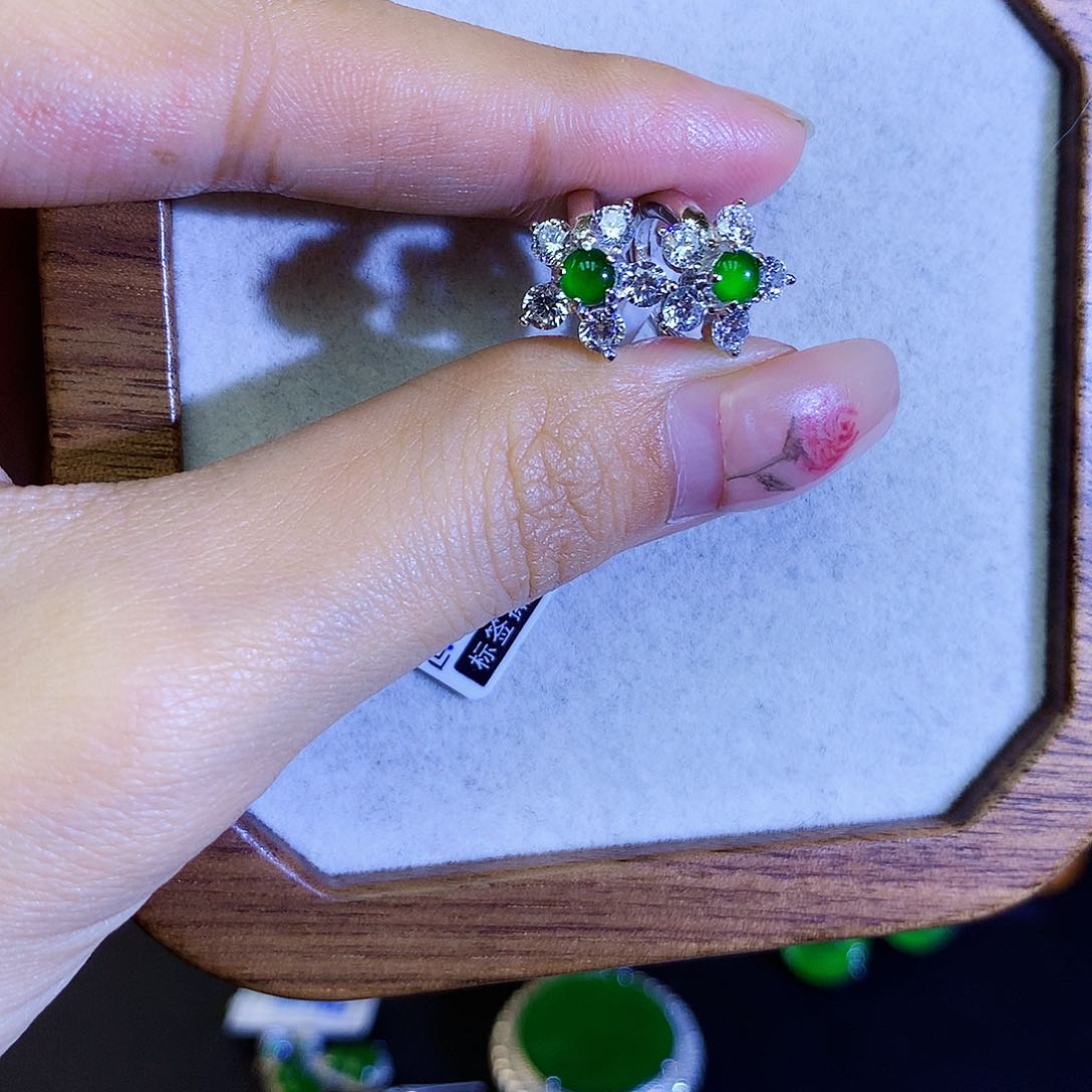 翡翠耳饰银S925镶嵌天然翡翠耳包