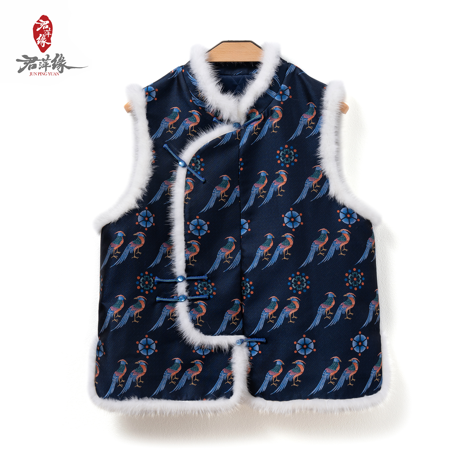 《君萍缘》上久楷非遗宋锦五彩翟鸟六重纬桑蚕丝立领侧襟盘扣马甲