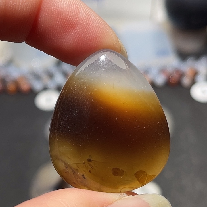 玛瑙/玉髓未镶嵌吊坠(不含链)