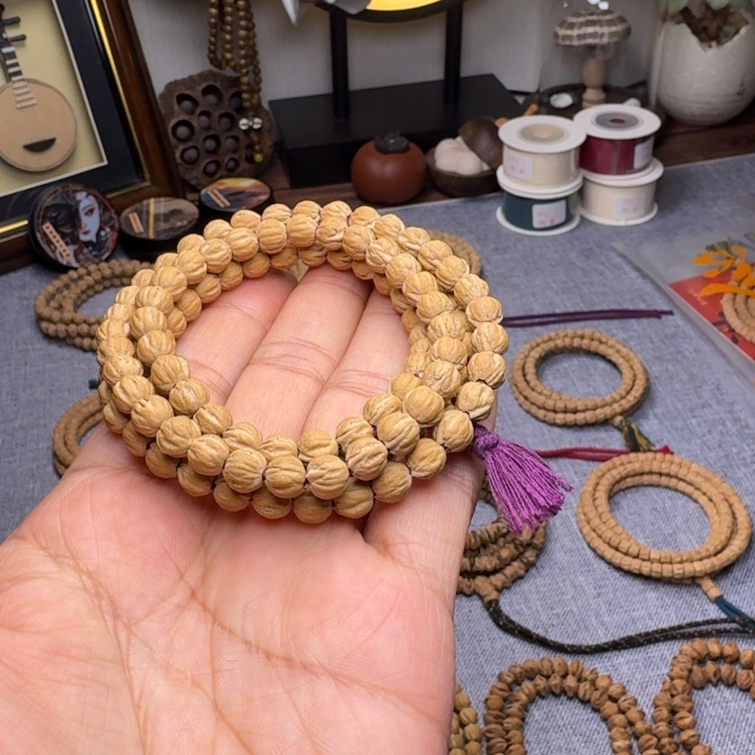 柏香籽/百香籽吊坠約*走