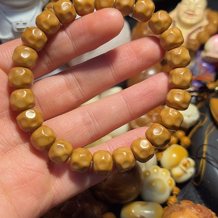 橄榄核手串/手链猴头奶酪