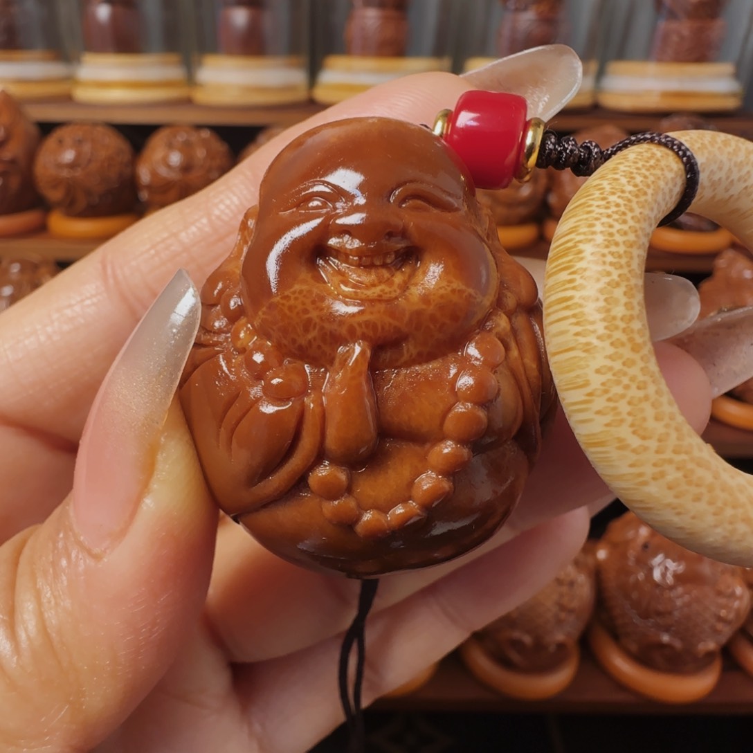 橄榄核把件弥勒佛手把件