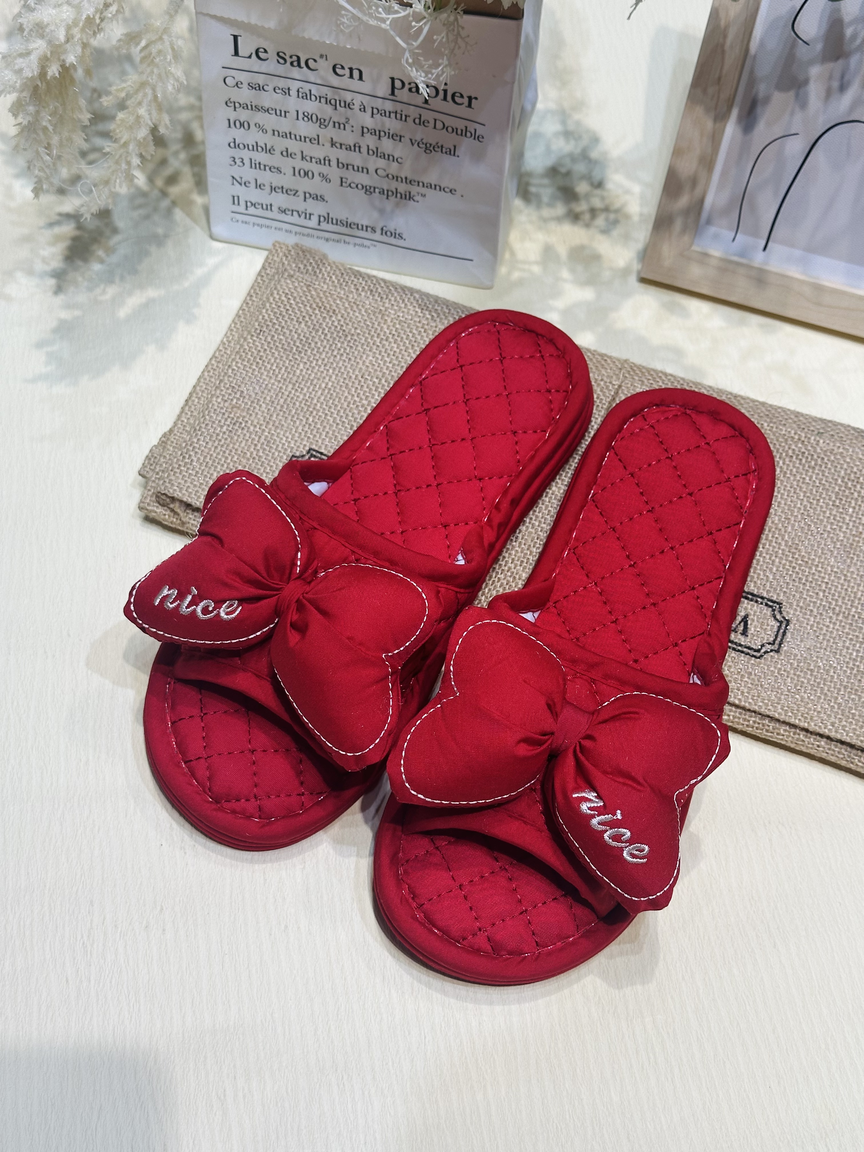 新款红色韩版情侣蝴蝶结室内防滑四季通用家居地板拖鞋